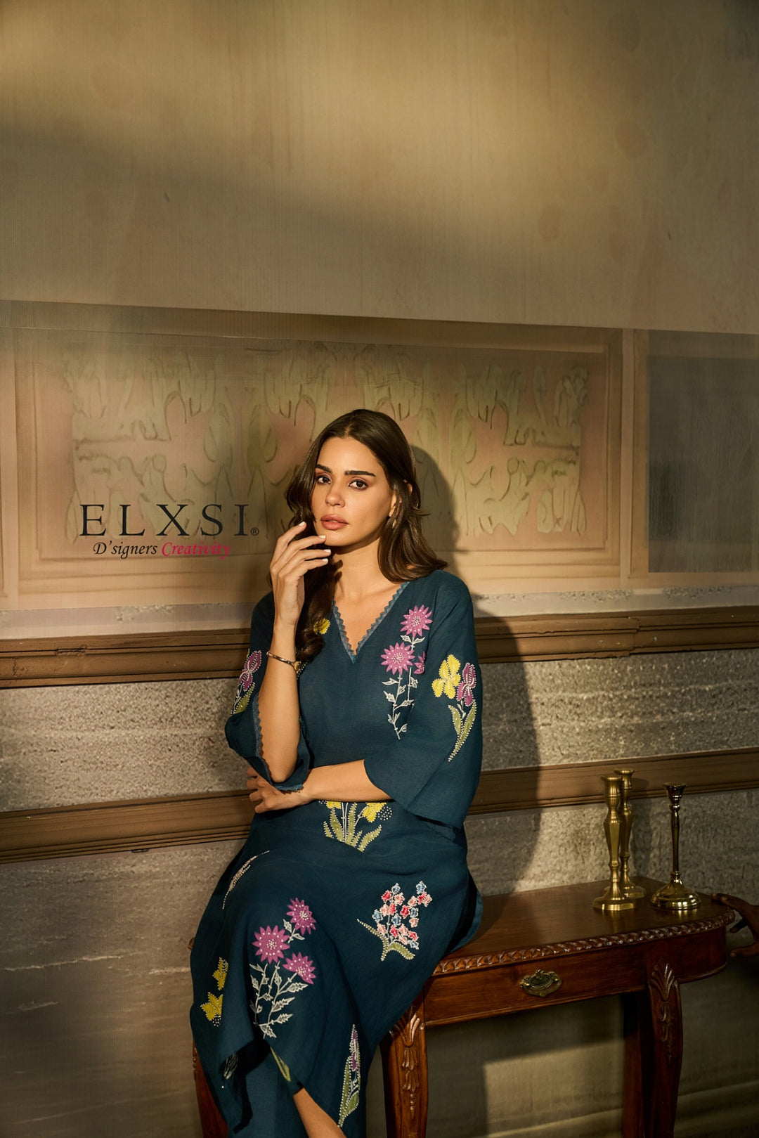 Ideal for Navratri colour days, Diwali get-togethers, and wedding functions women's Premium Green Kurta Set Elxsi