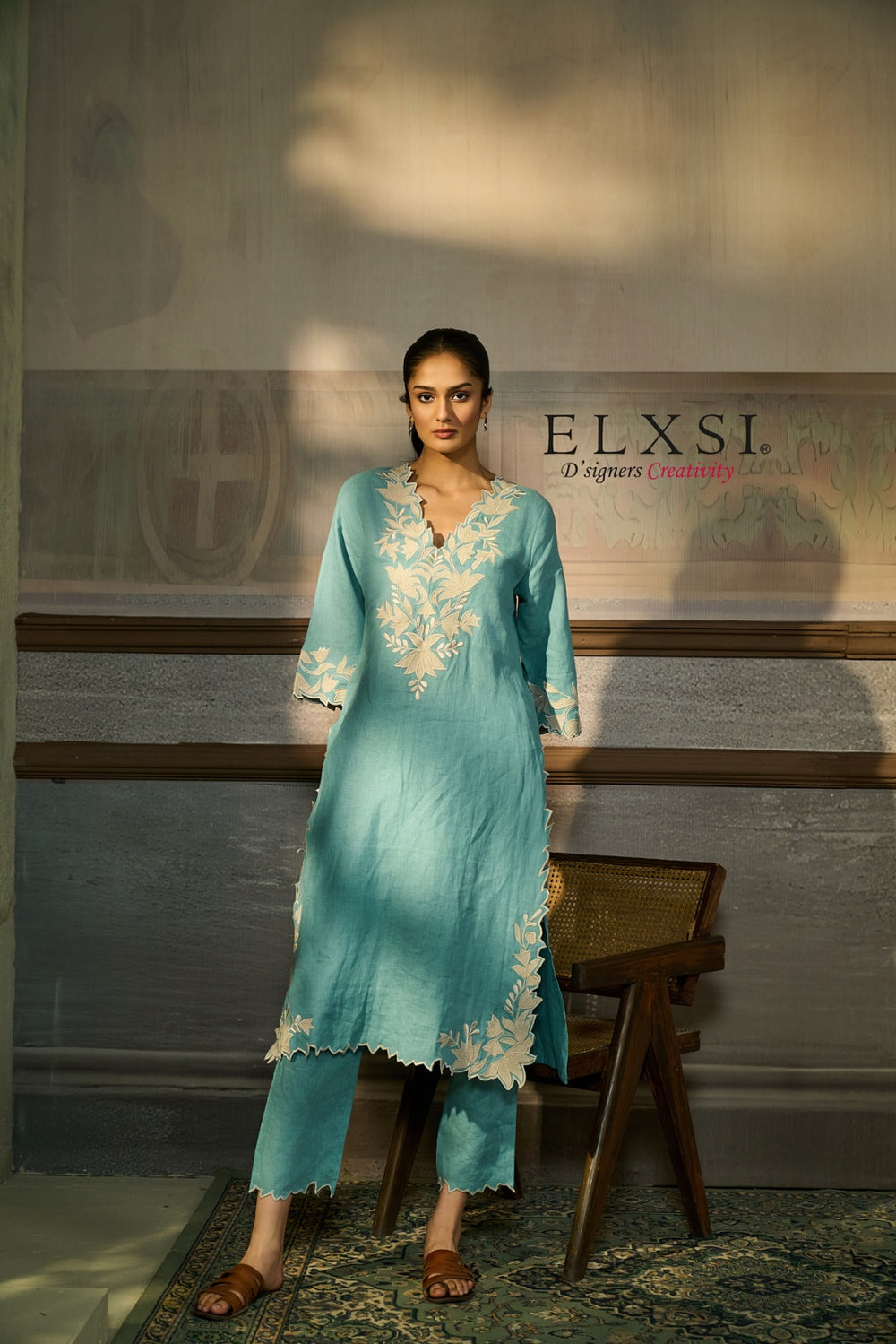 Ideal for Navratri colour days, Diwali get-togethers, and wedding functions women's Premium Green Kurta Set Elxsi
