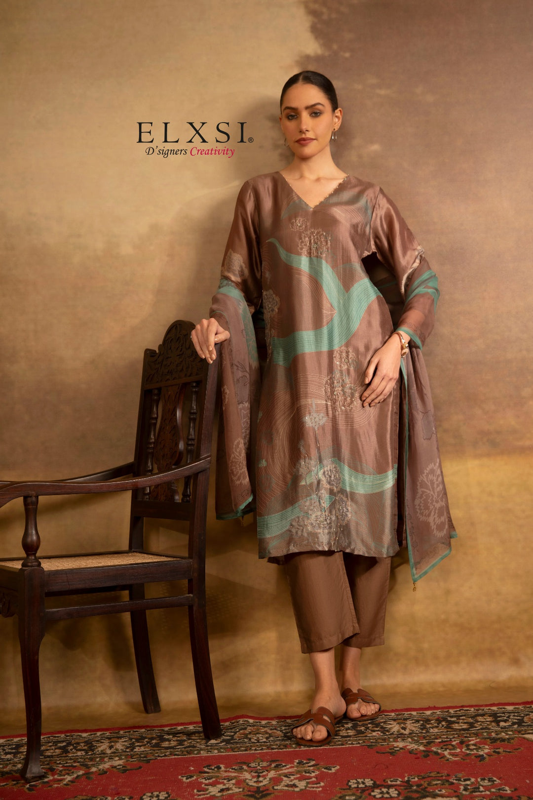Best seller women's Mocha Dupatta Set